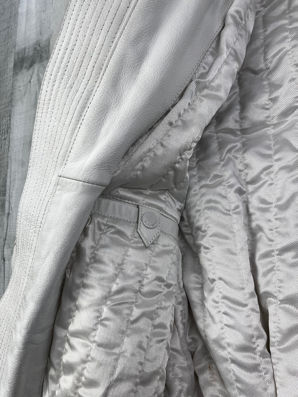 Daven Vintage Echtlederjacke Bomber 90s Weiß L