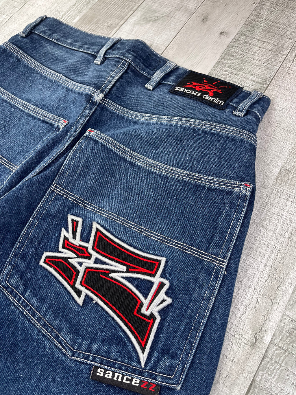 Sancezz Vintage Baggy Jeans Bestickt 90s Dunkelblau S