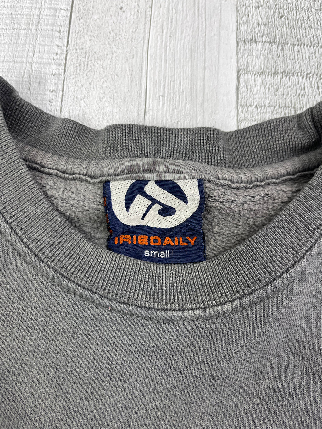 Iriedaily Vintage Sweater Bestickt 90s Grau S