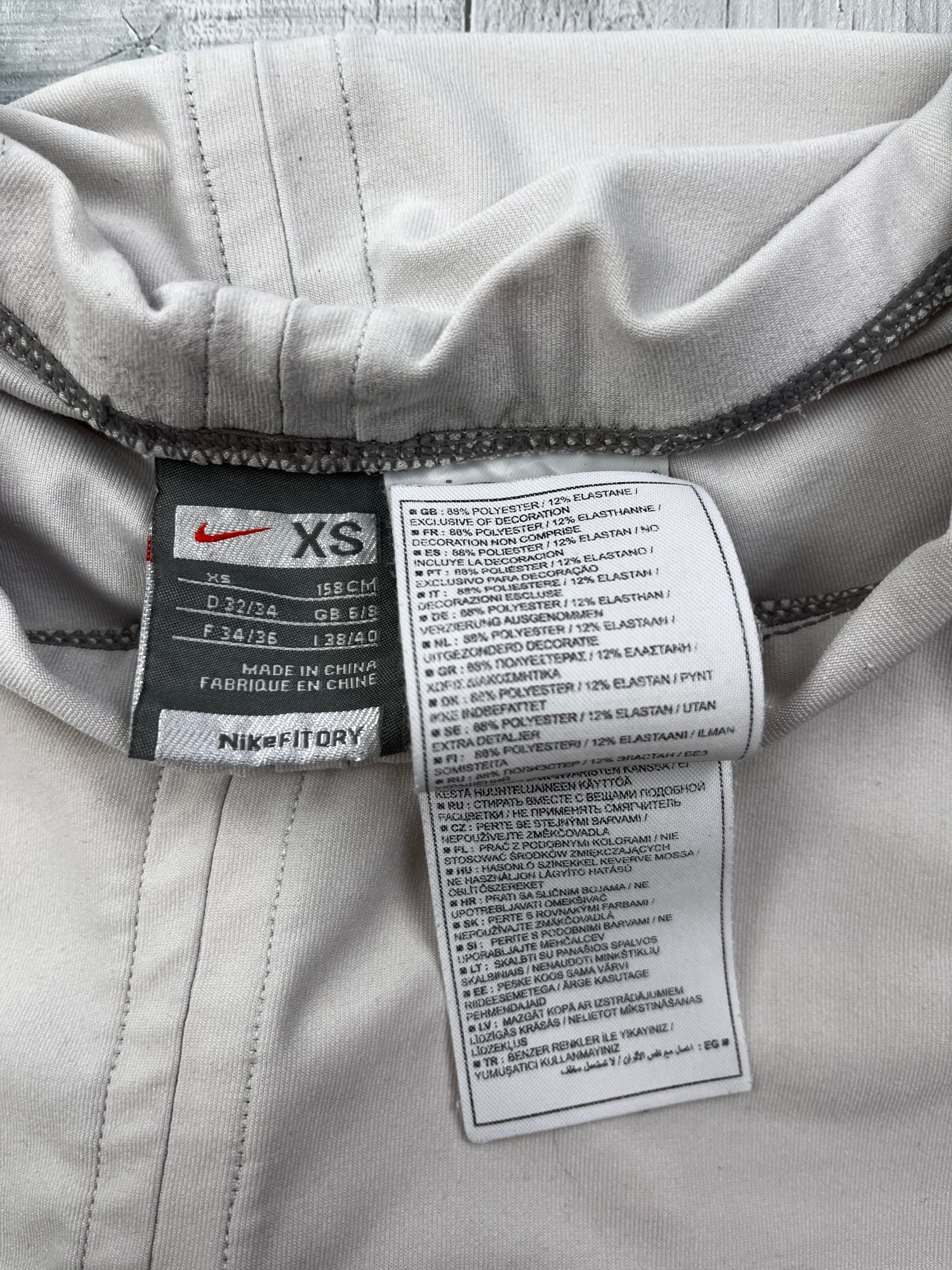 Nike Fit Dry Vintage Damen Rock Sport Y2K Weiß XS