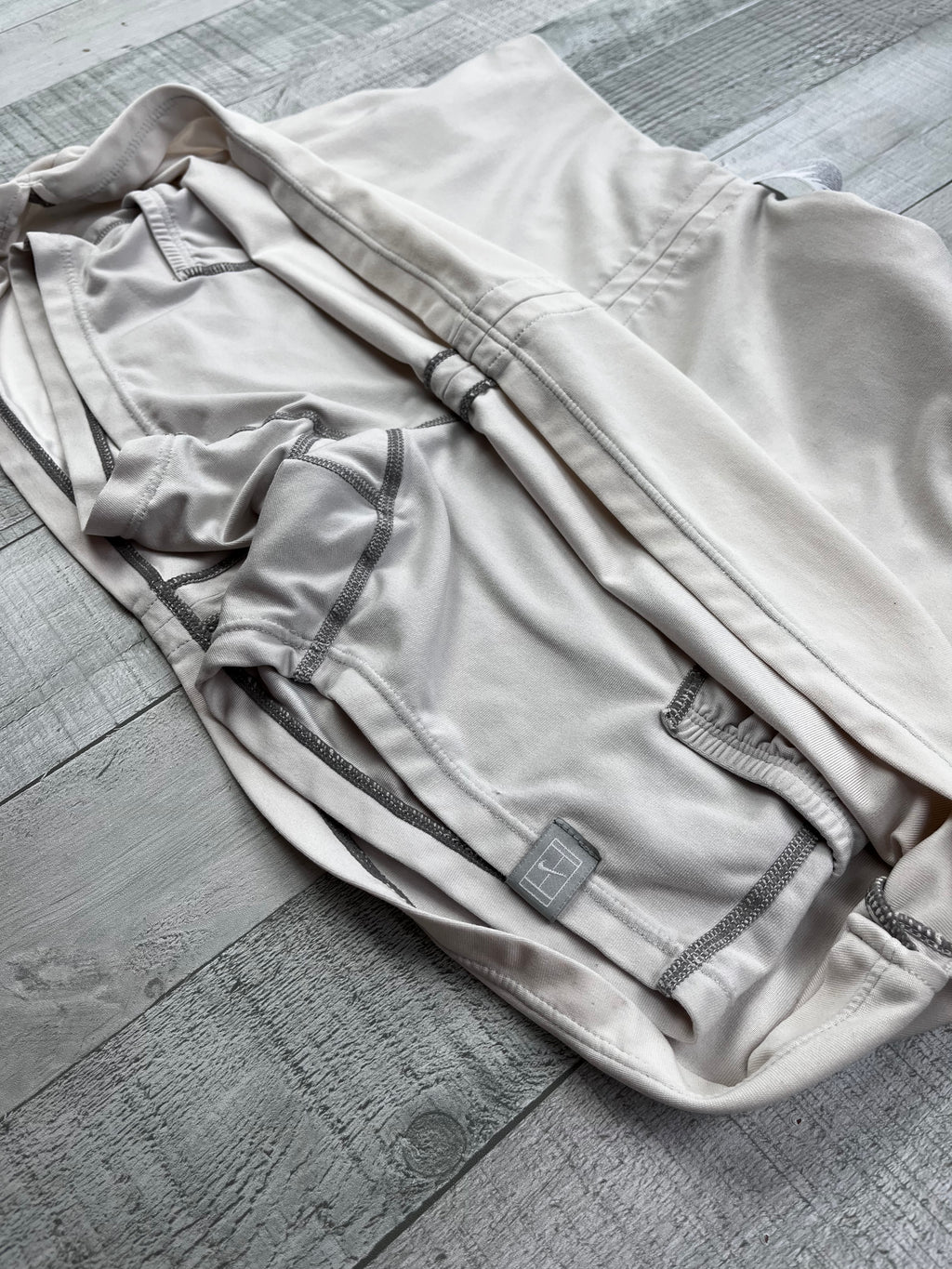 Nike Fit Dry Vintage Damen Rock Sport Y2K Weiß XS