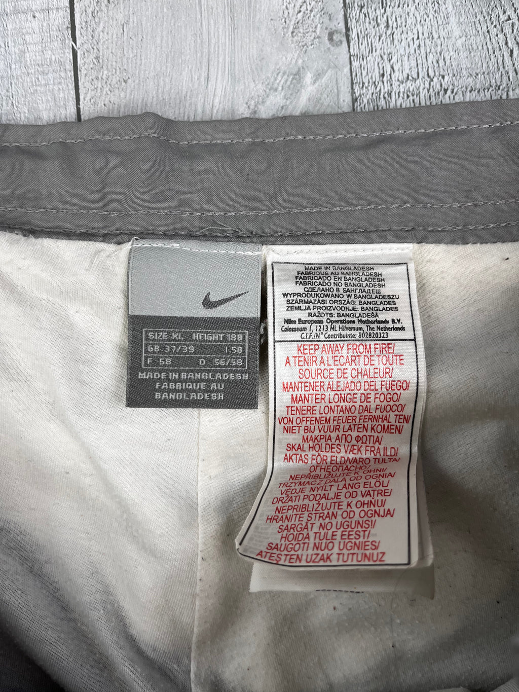 Nike Vintage Trackpants Y2K Grau XL