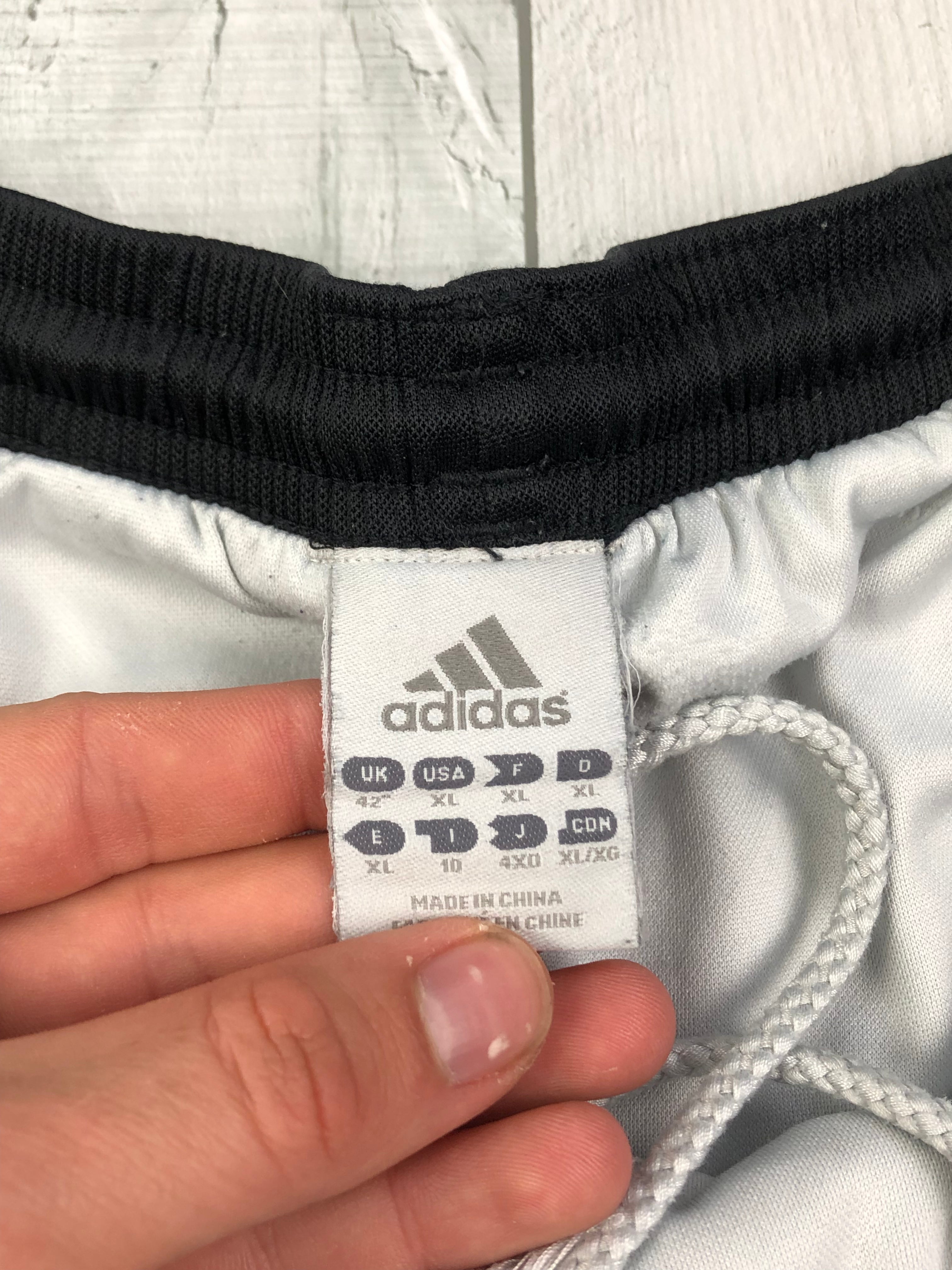 Adidas Vintage Sporthose Kurz Y2K Schwarz M