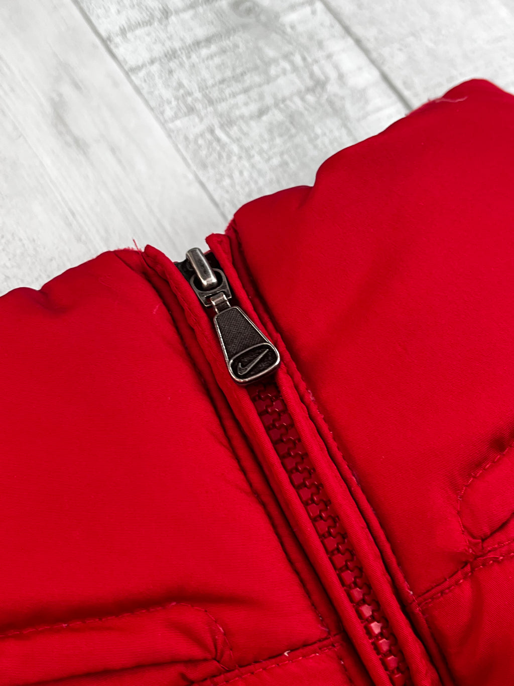 Nike Vintage Daunenweste Y2K Rot M