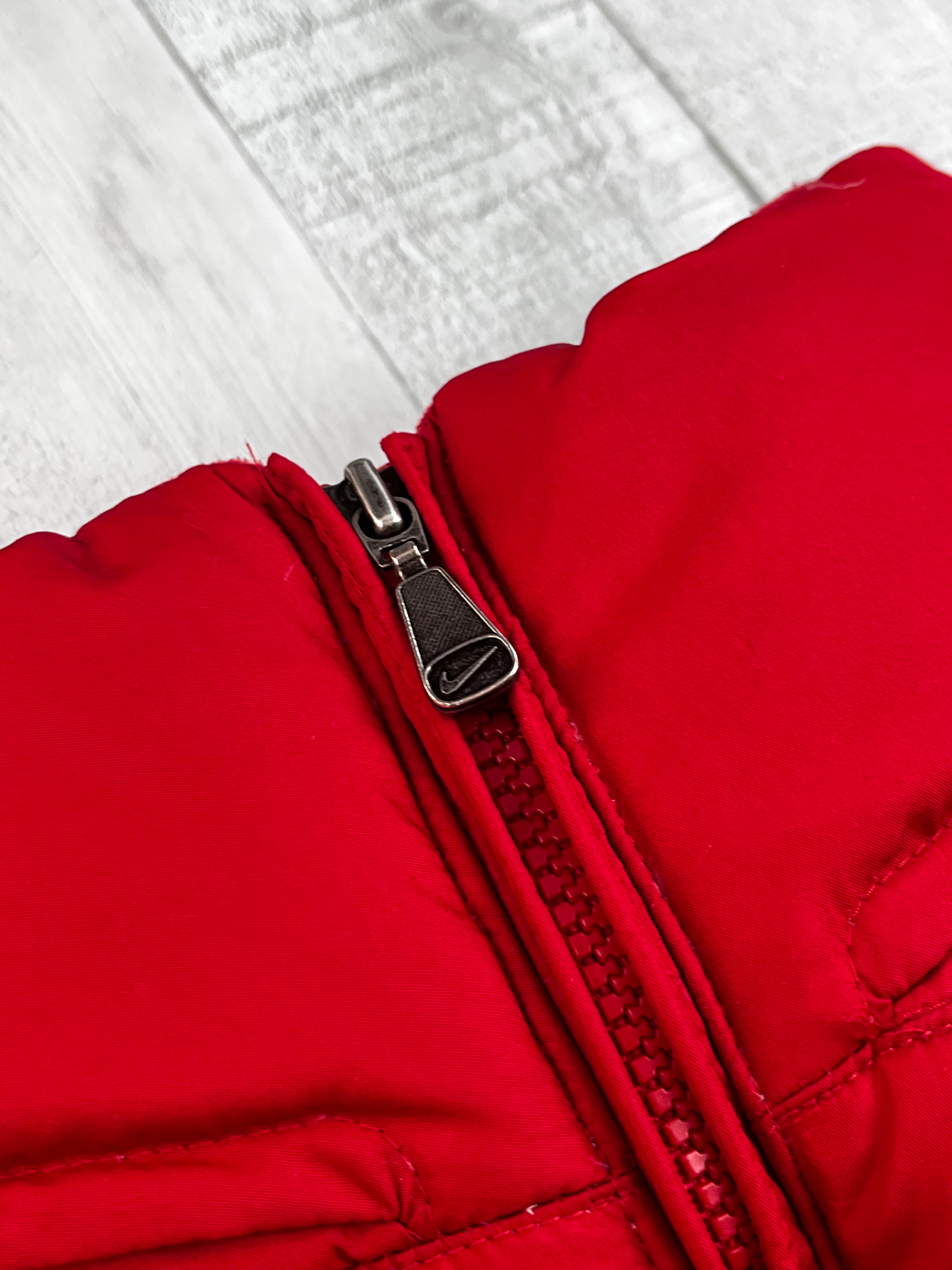 Nike Vintage Daunenweste Y2K Rot M