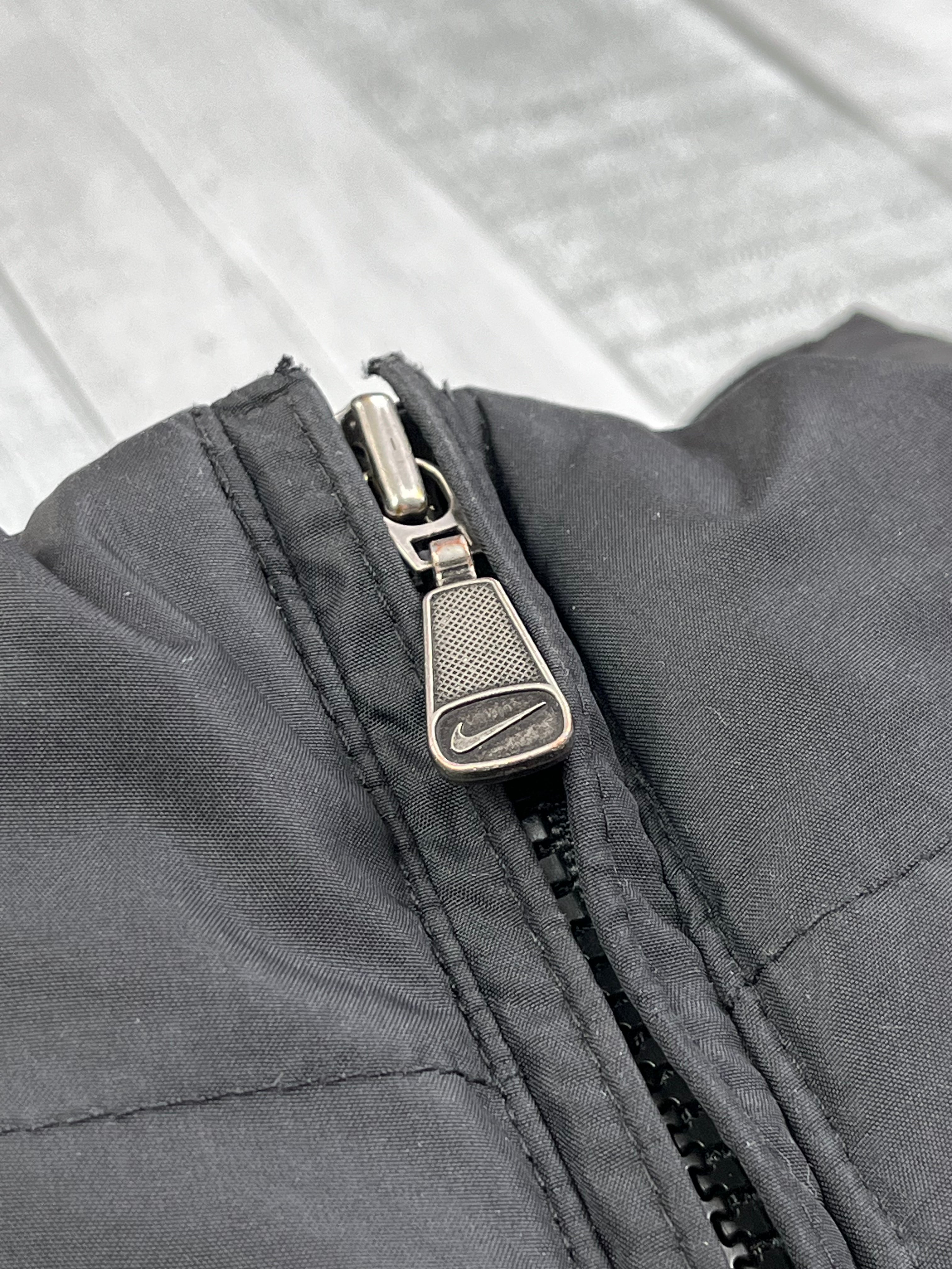 Nike Vintage Daunenjacke Y2K Gummizug Schwarz S
