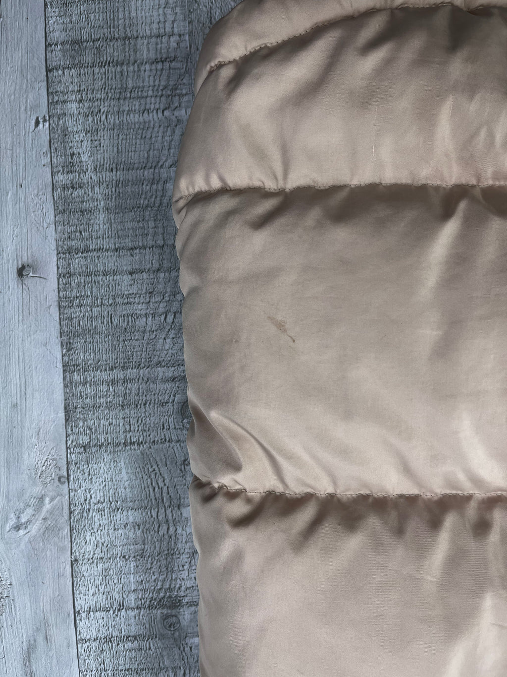 Nike Vintage Daunenweste Gummizug Y2K Beige M